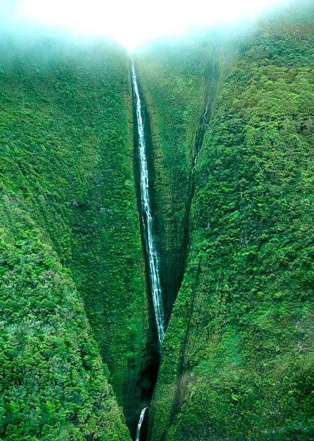 Pu’uka’oku Falls in Molokai