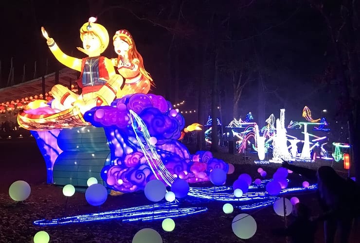 Chinese Lantern Festival - Aladdin & Jasmine