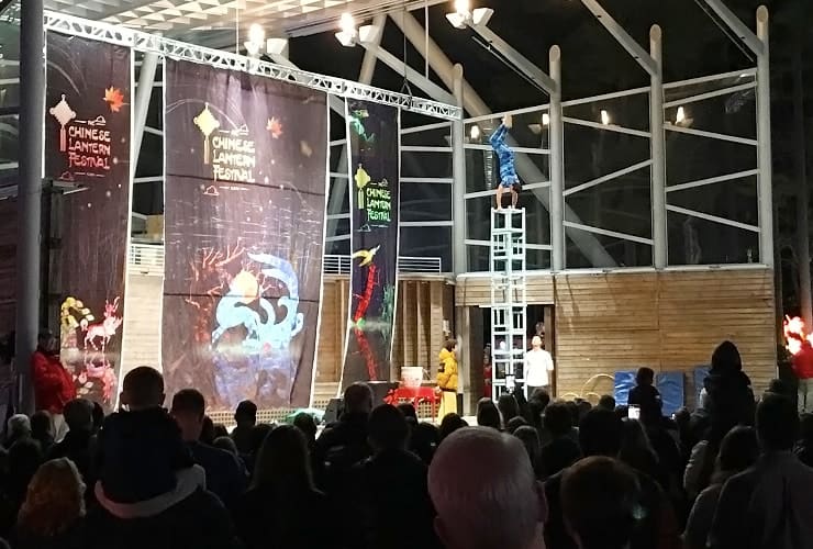 Chinese Lantern Festival - Live Acrobatics