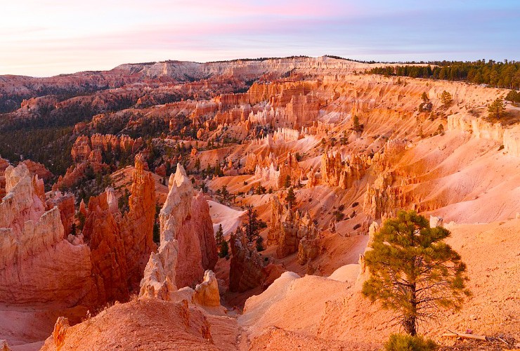 Bryce Canyon Sunset Point early morning view of Boat Mesa