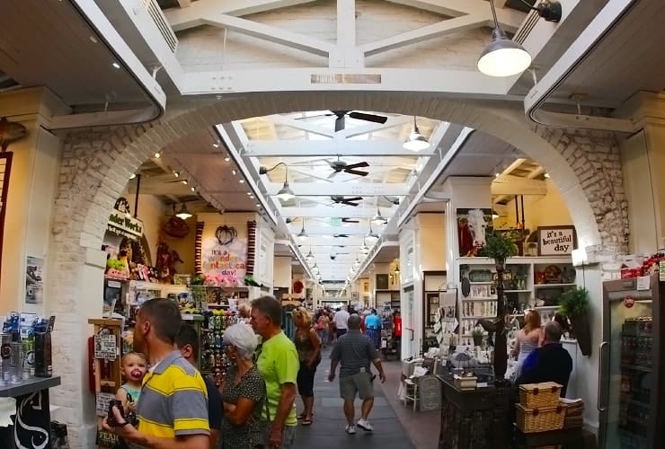 Charleston City Market - Interior