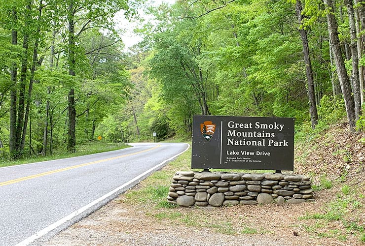 Entrance to the Great Smoky Mountain National Park
