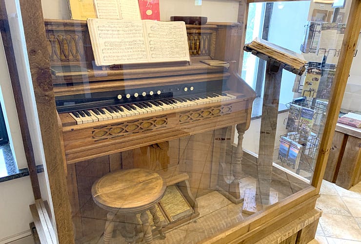 Swain County Visitors Center Church Organ