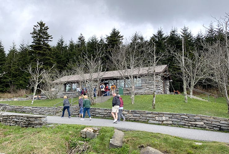 clingmans dome gift store front