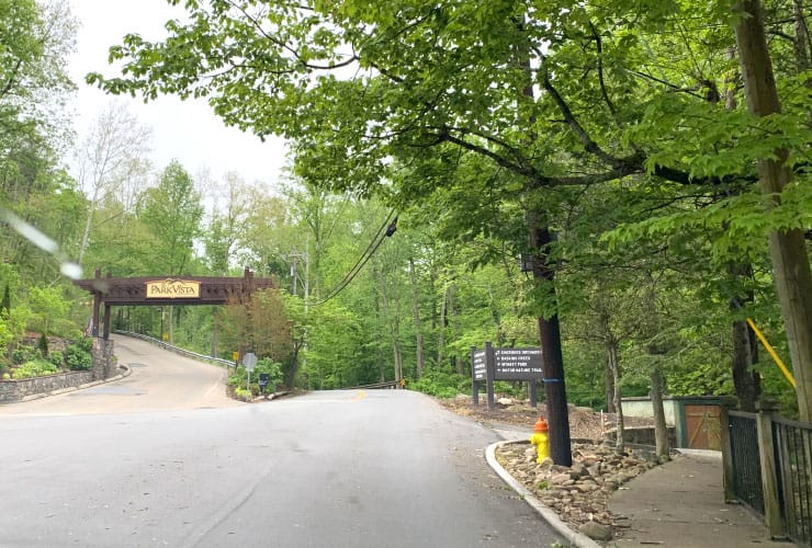 Roaring Fork Motor Nature Trail Entrance