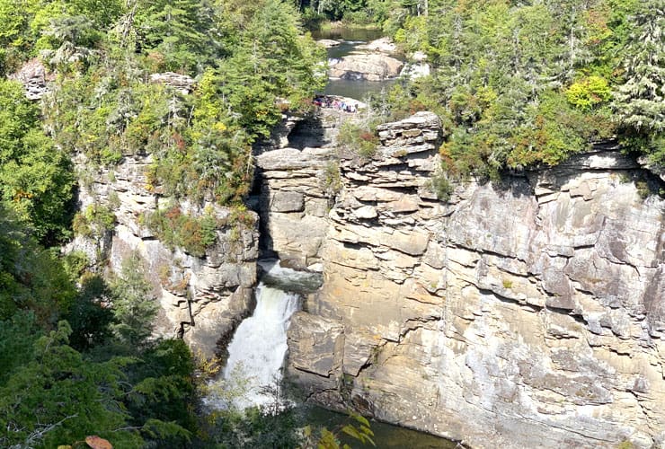 Linville Falls Lower Chimney View Closeup