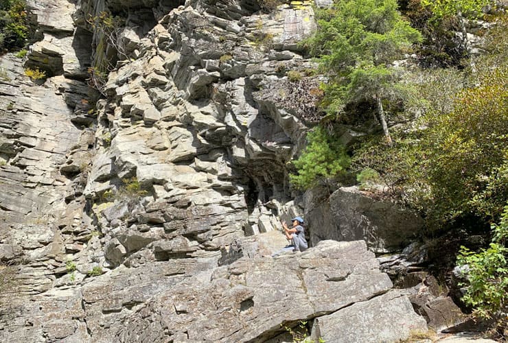 Linville Falls Plunge Basin Massive Boulders