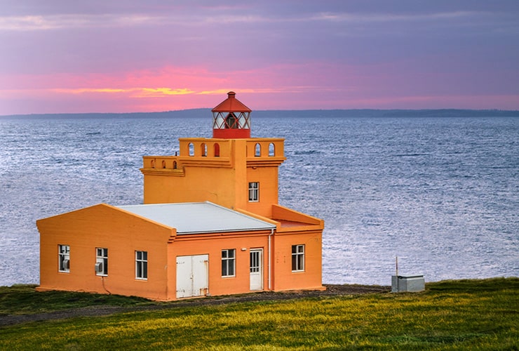 iceland_beaches_lighthouses_13_05_trollaskagi_lighthouse
