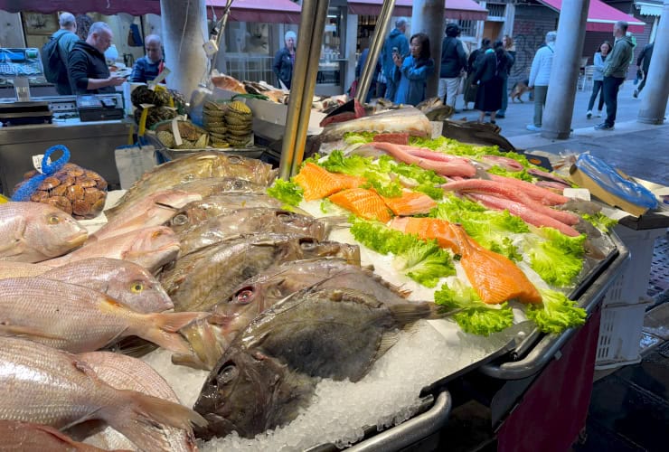 venice_02-05_rialto fish market