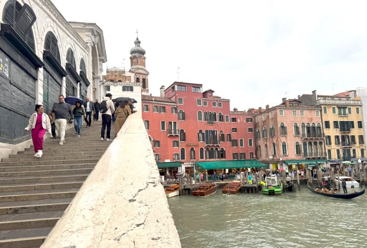 venice_04b-02_rialto bridge