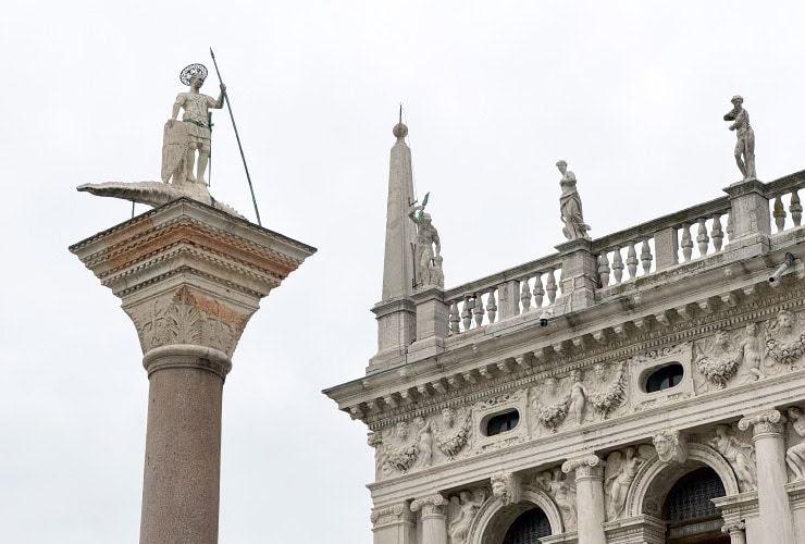 venice_14-02_piazzetta columns