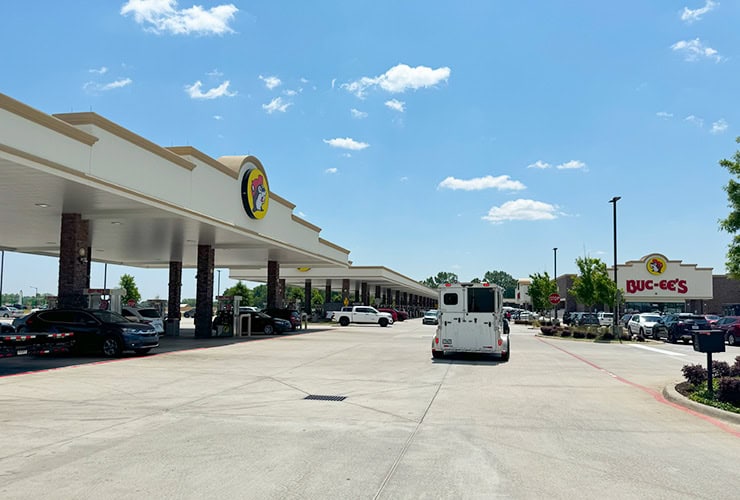 03_03_buc-ee's