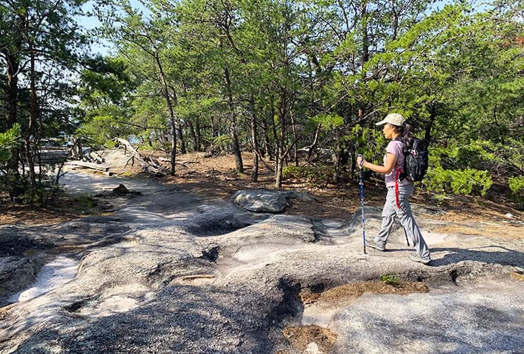 03c_04_stone_mountain_nc_summit_side_hike