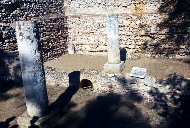 02_acropolis of athens - roman cistern_03