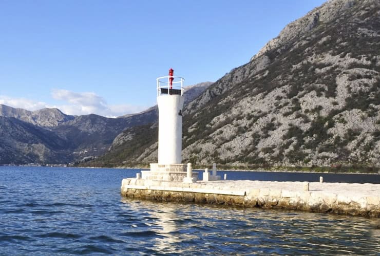 06-02_perast_montenegro - naval_beacon