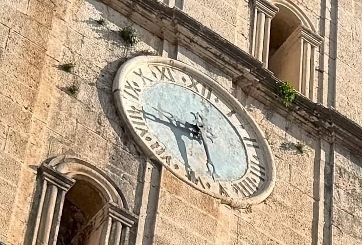 Clock in Perast