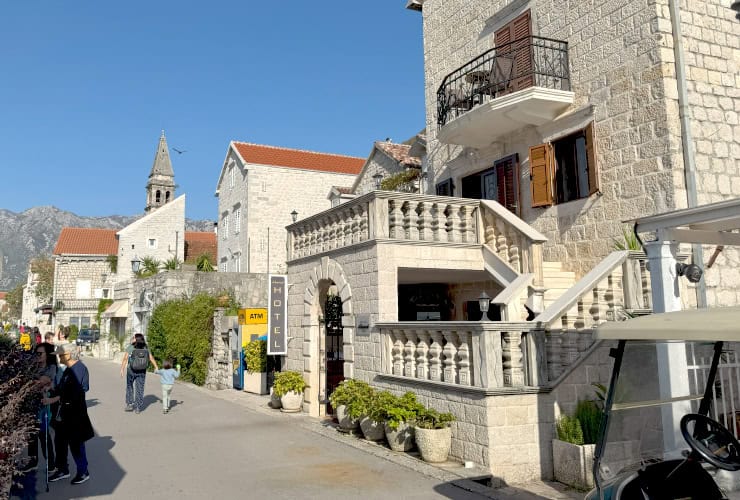 14a-04_perast_montenegro